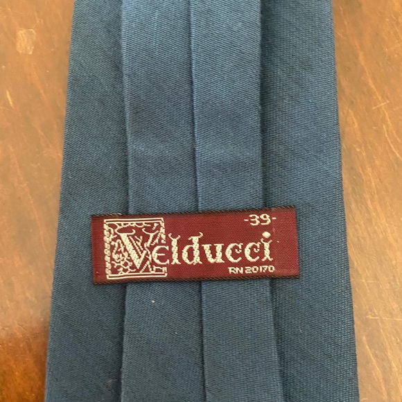 Velducci tie - Picture 2 of 4